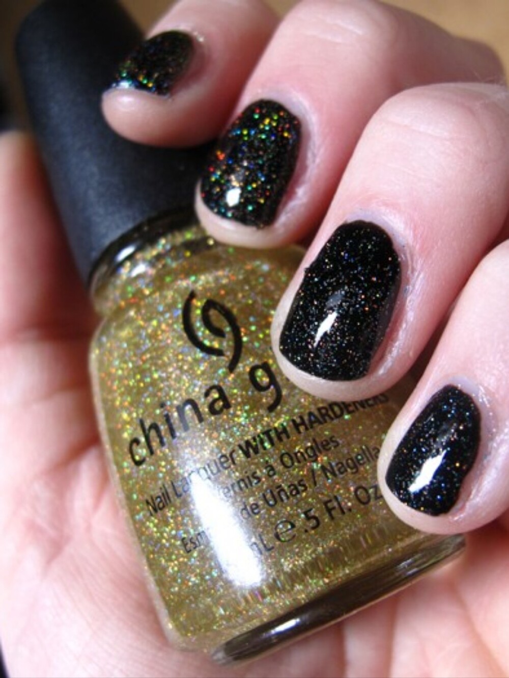 China Glaze ๐โจ Golden Enchantment Holographic Top Coat Polish - DISCONTINUED - Picture 6 of 8